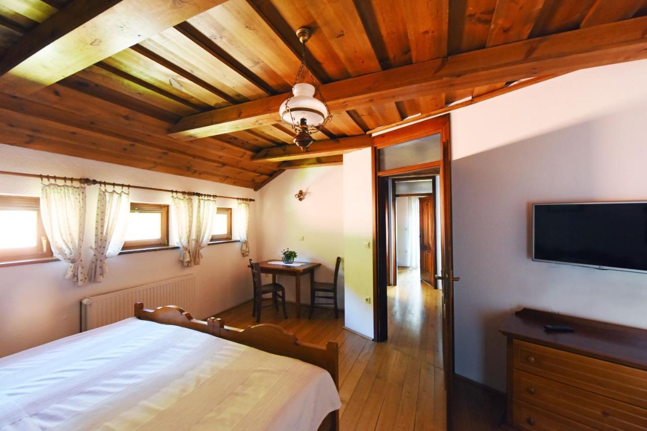 Domacija Seruga Countryside Hotel Novo Mesto Ngoại thất bức ảnh