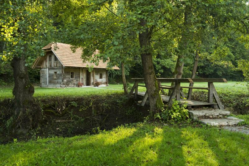 Domacija Seruga Countryside Hotel Novo Mesto Ngoại thất bức ảnh
