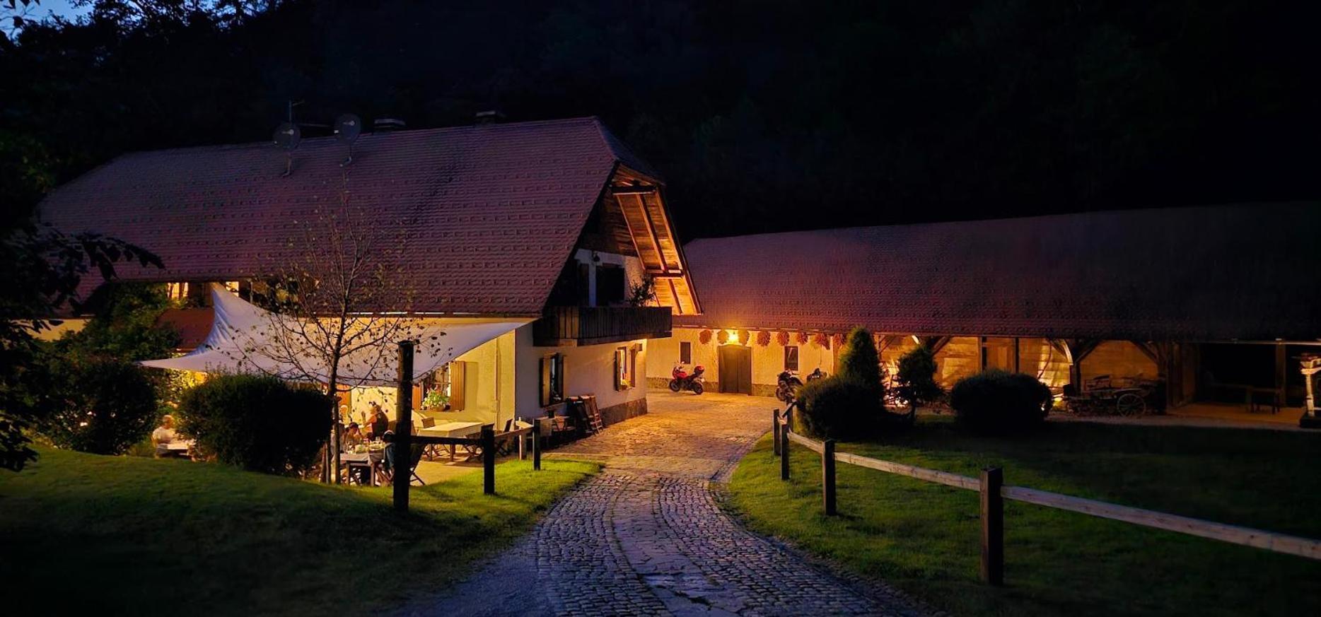 Domacija Seruga Countryside Hotel Novo Mesto Ngoại thất bức ảnh